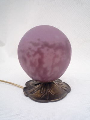 Lámpara Bola de loto 17 rosa berlingot. Altura 20 cm. Vidrio de pasta de latón sólido - Lámparas