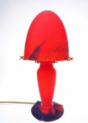 Lola lámpara rojo rojo. Altura 38 cm. Pasta de vidrio Art Nouveau - Lámparas